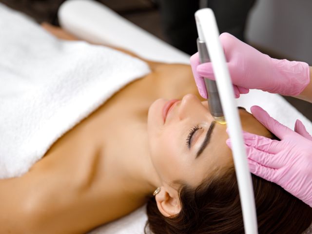 hydro facial